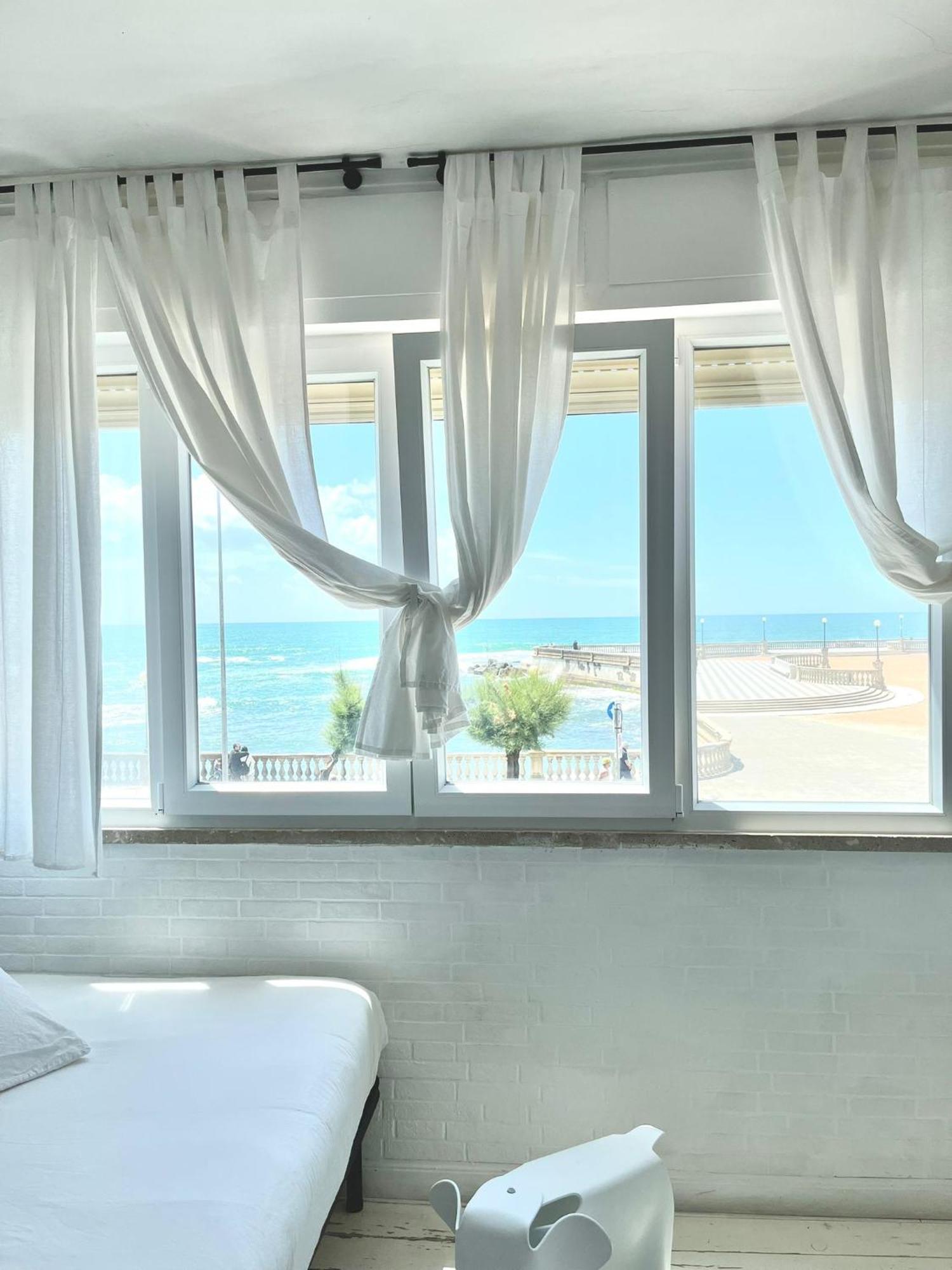 Sunset Loft Apartamento Livorno Quarto foto